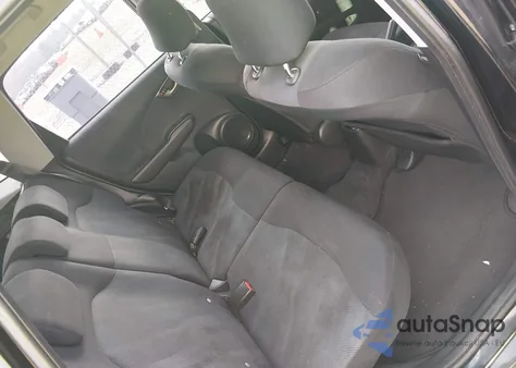 2010 Honda Fit Sport z USA, uszkodzony, nr VIN JHMGE8H42AC031450